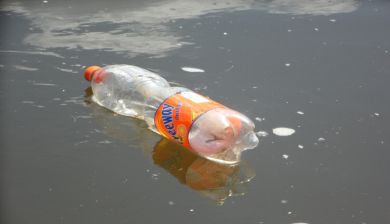 plastic.jpg.pagespeed.ce.d1yGw4FPAs